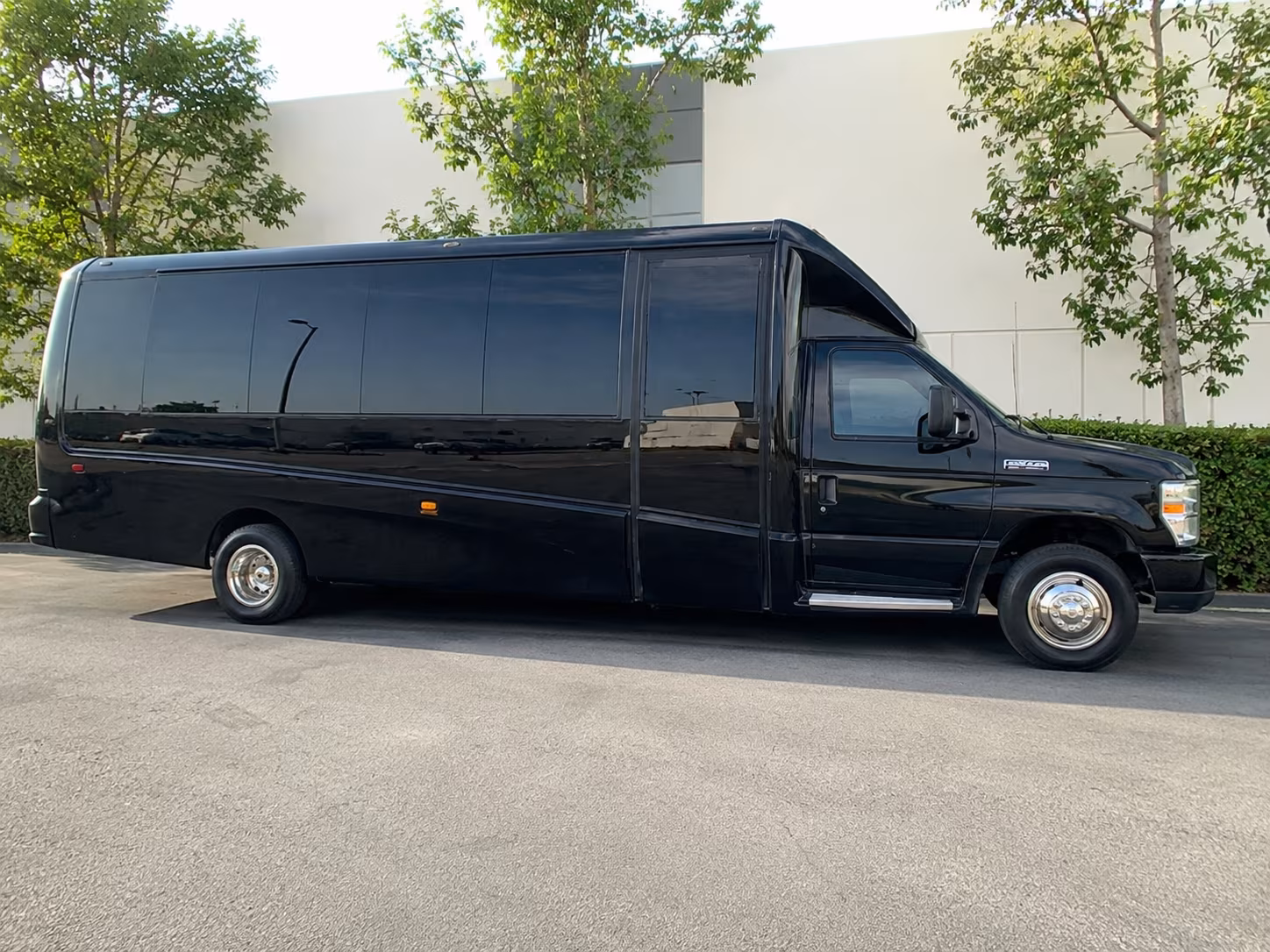 buses for corporate sporting events and team outings in salt lake city