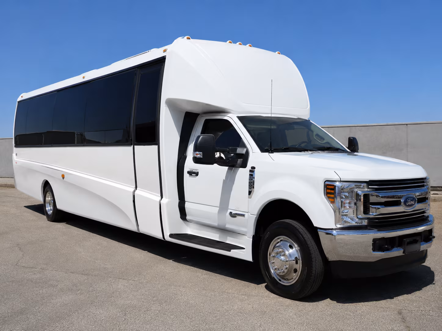 charter buses for museum and science field trips in west jordan